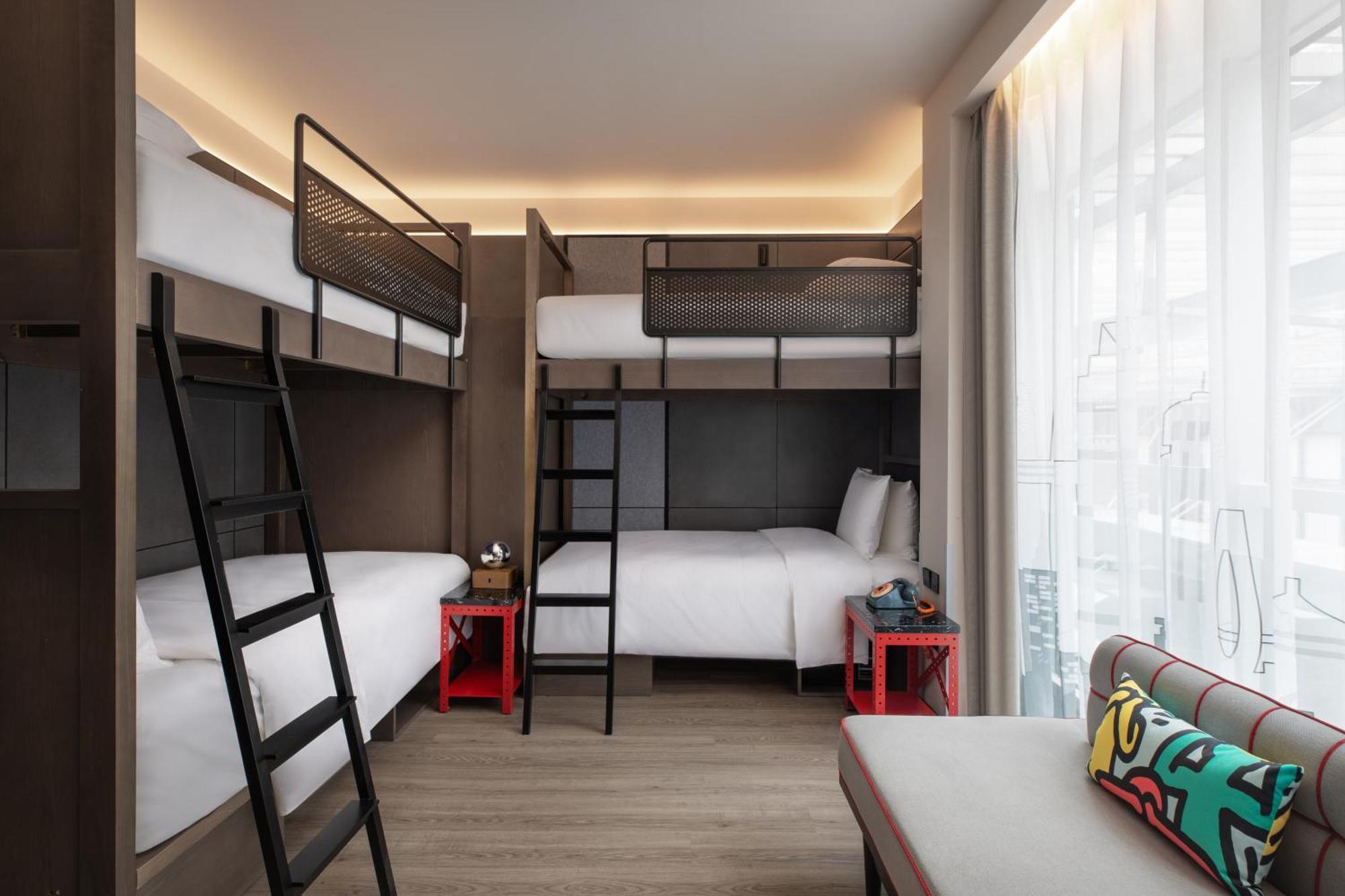 Moxy Chongqing Hotell Eksteriør bilde