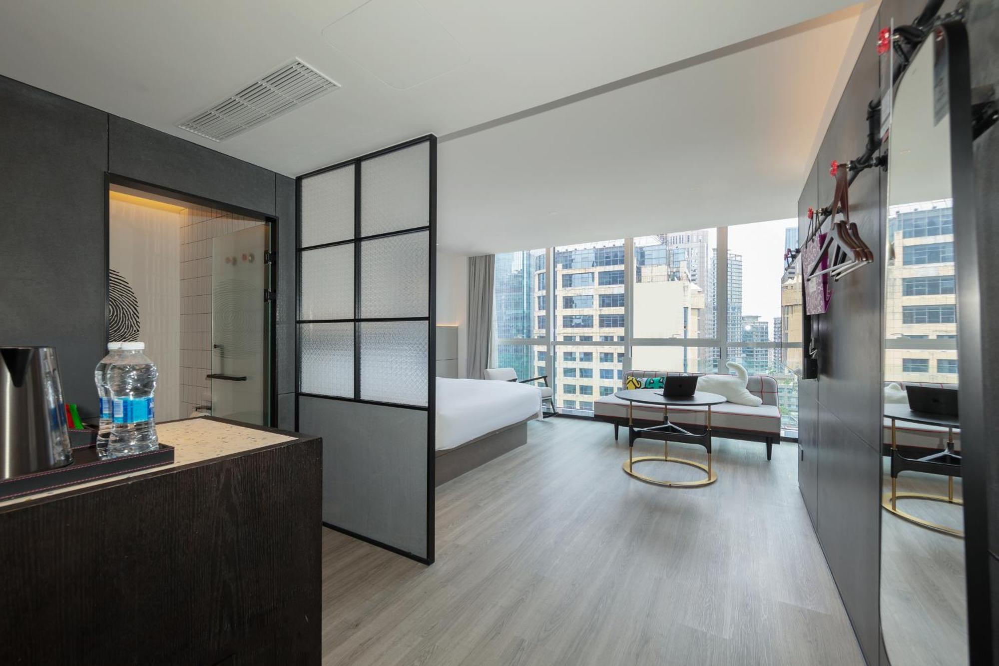 Moxy Chongqing Hotell Eksteriør bilde